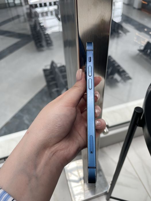 iPhone 12 128GB синий