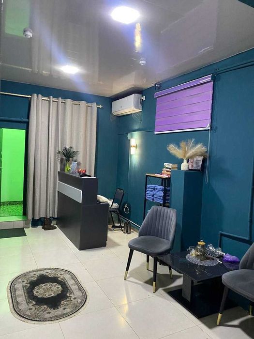 Аренда трехкомнатное помещение + холл