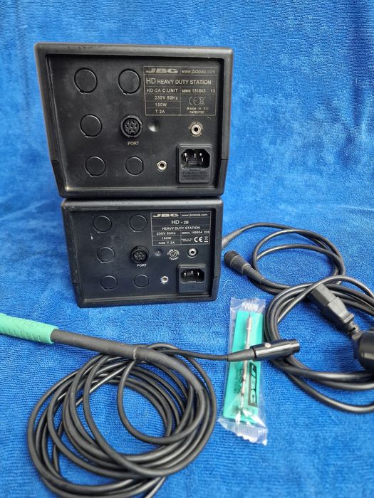 De vânzare: Stație de lipit profesională JBC