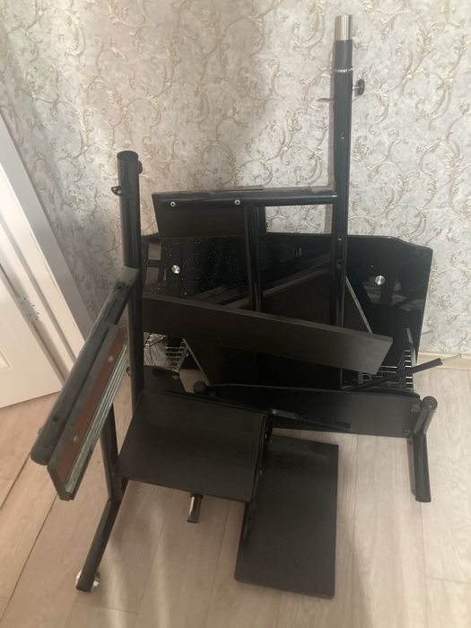 Стол компьютерный