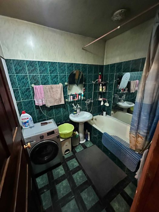 В продаже коттедж Зайсанская 159