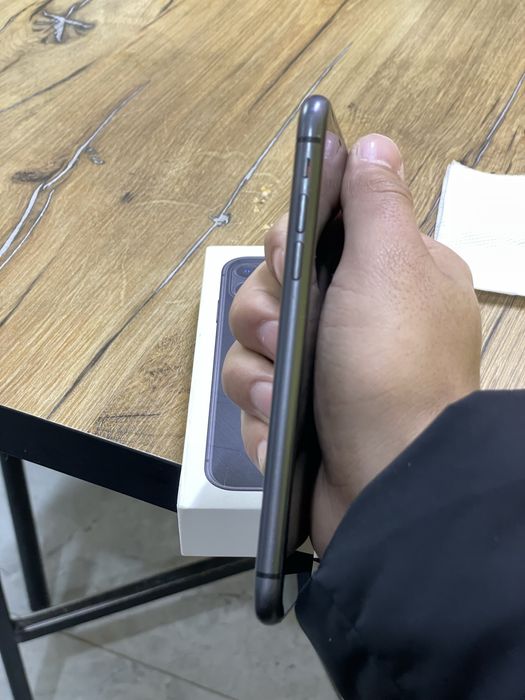 Айфон 11 в идеал. состояние