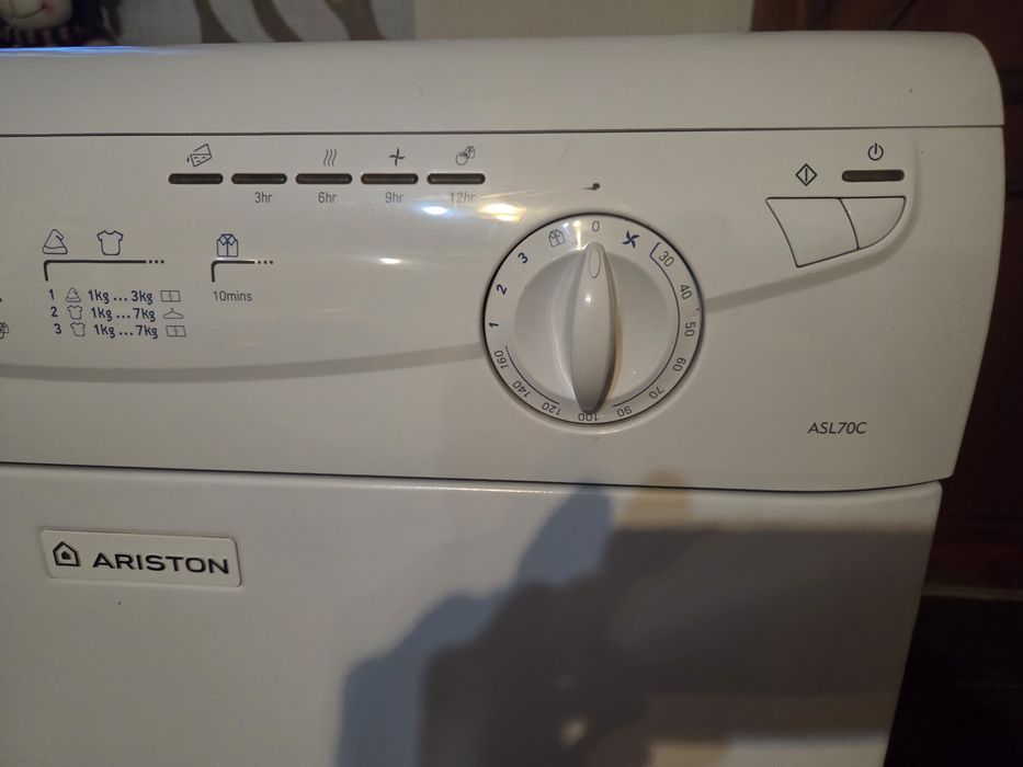 Сушилня Ariston 7кг