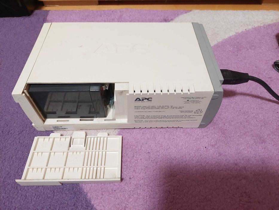 sursa camera APC BACK-UPS 650VA 400Watts 230V BK650EI neintreruptibila