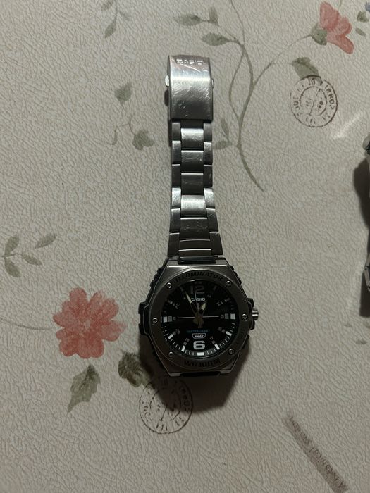 Продаю часы casio оригинал