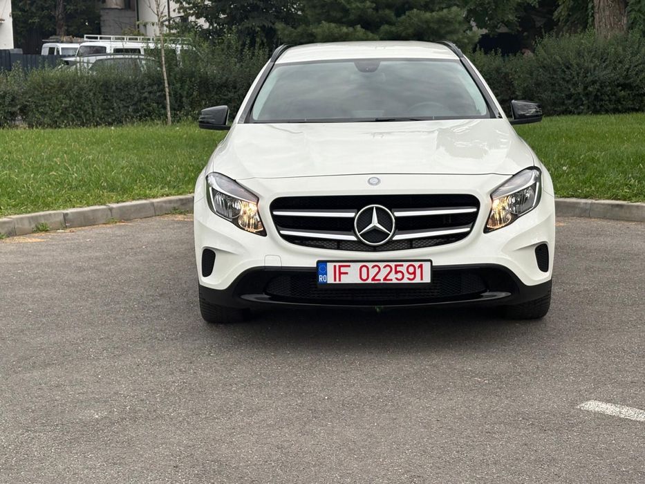 MERCEDES-BENZ GLA 2015 — imagine 4