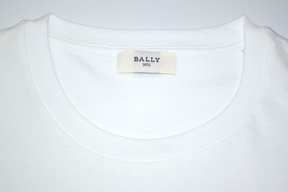 Bally - мъжки тениски , размери S , M , L , XL , XXL