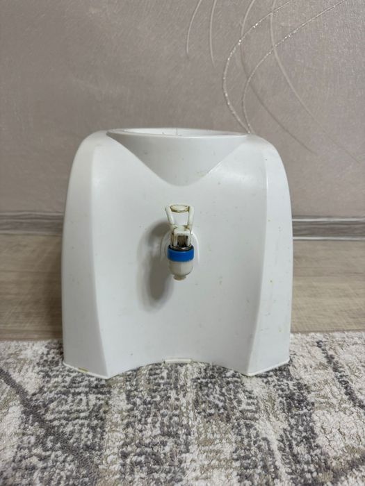 Диспенсер для воды