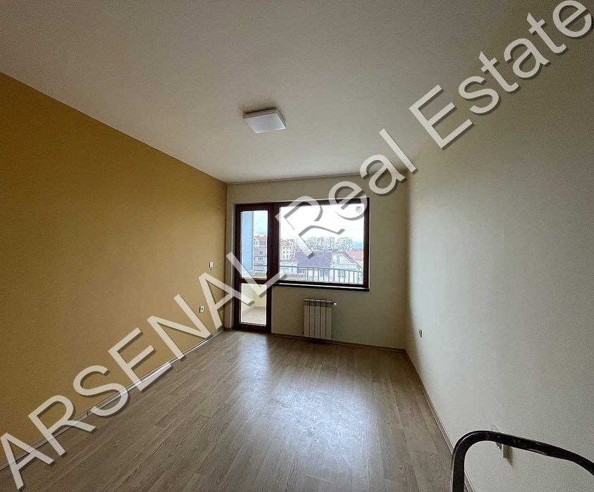 Дава се под наем Четиристаен апартамент в София, Слатина - 110 кв.м за 766 € - Снимка #4