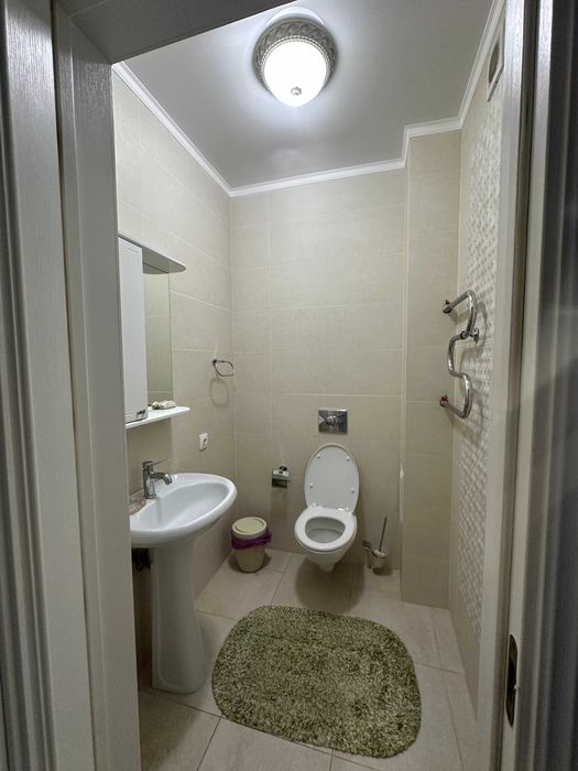 Сдается 8-ми комнатная квартира