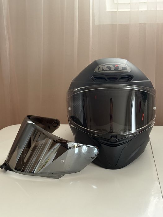 Каска KYT TT-REVO, черен мат, размер XL.