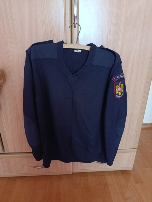 Costumație serviciu