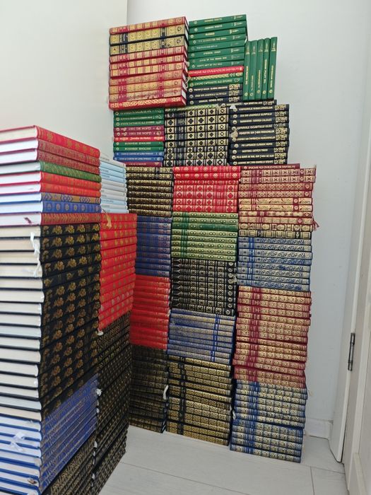 Colecție Prietenii Cartii, 310 vol, Cartonate, LUX