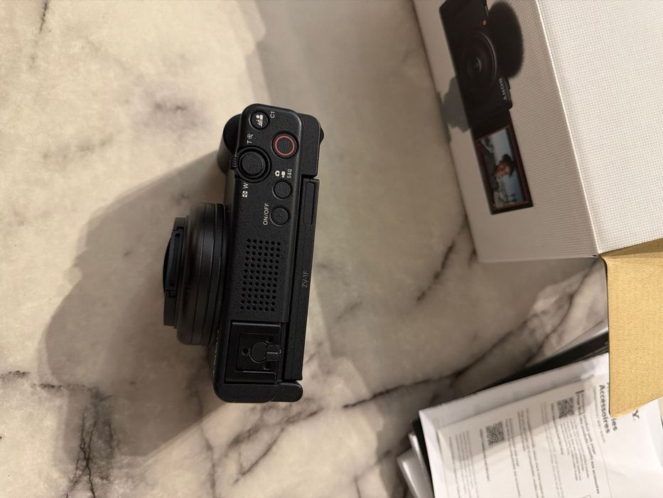 Vand camera digitala sony ZV-1F