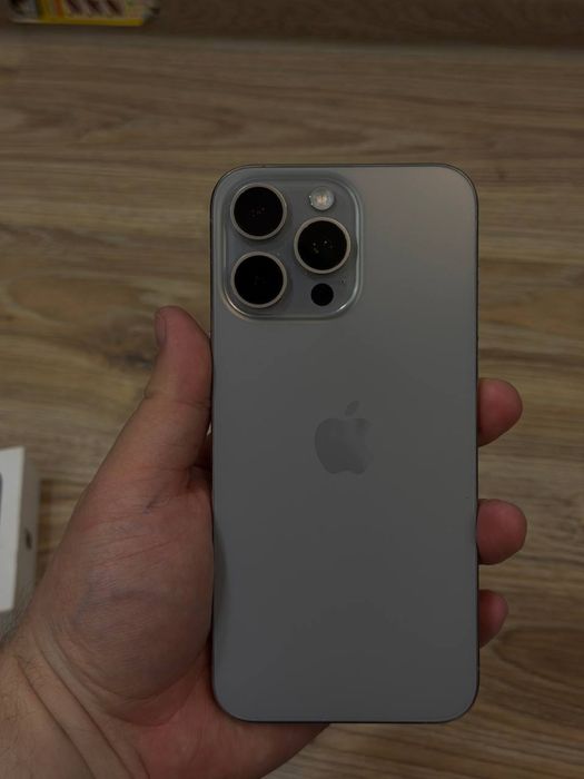 Nasiya savdoga sotiladi Apple 15 pro maxr 256