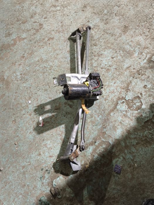 Ауди 100 запчасти