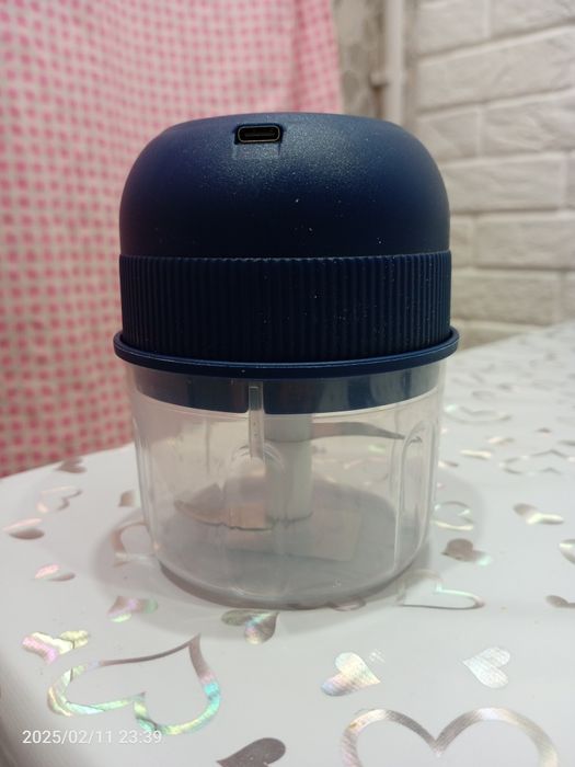 Измельчитель маленький новый