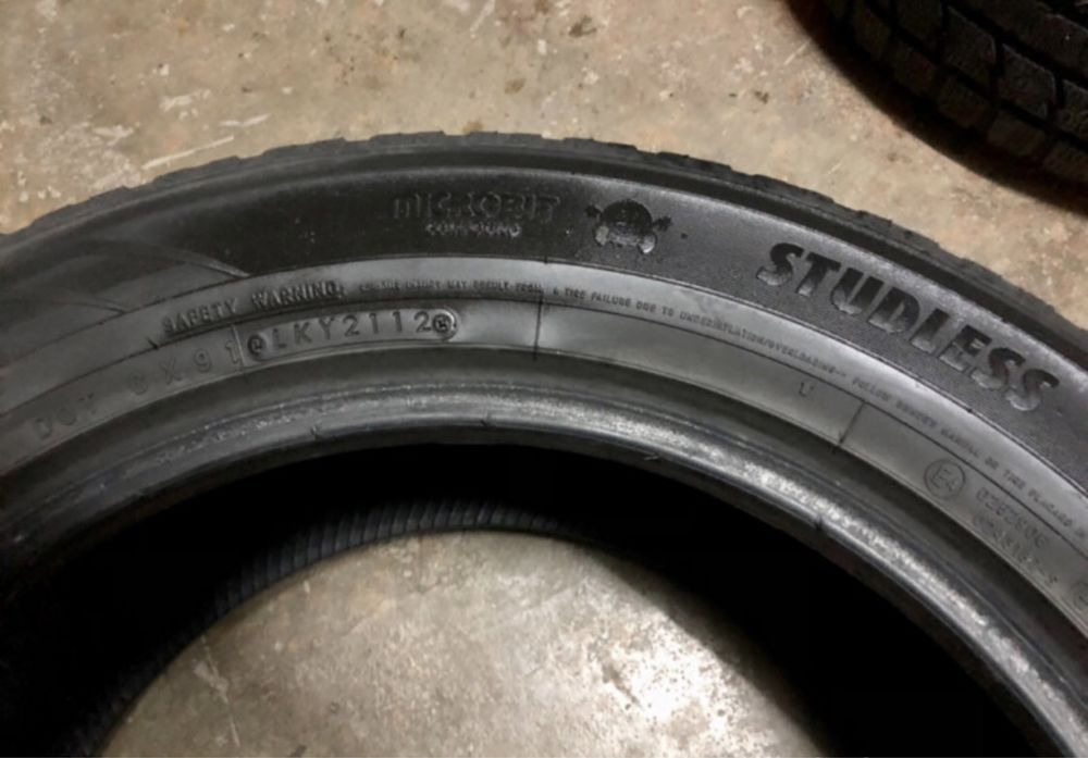 Anvelope Toyo Observe GSi-5 255/55 R18 M+S