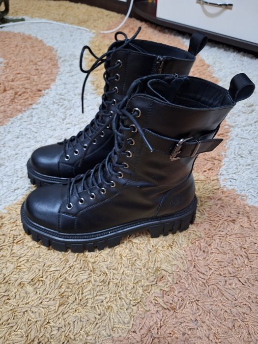 Cisme de damă în stare nouă