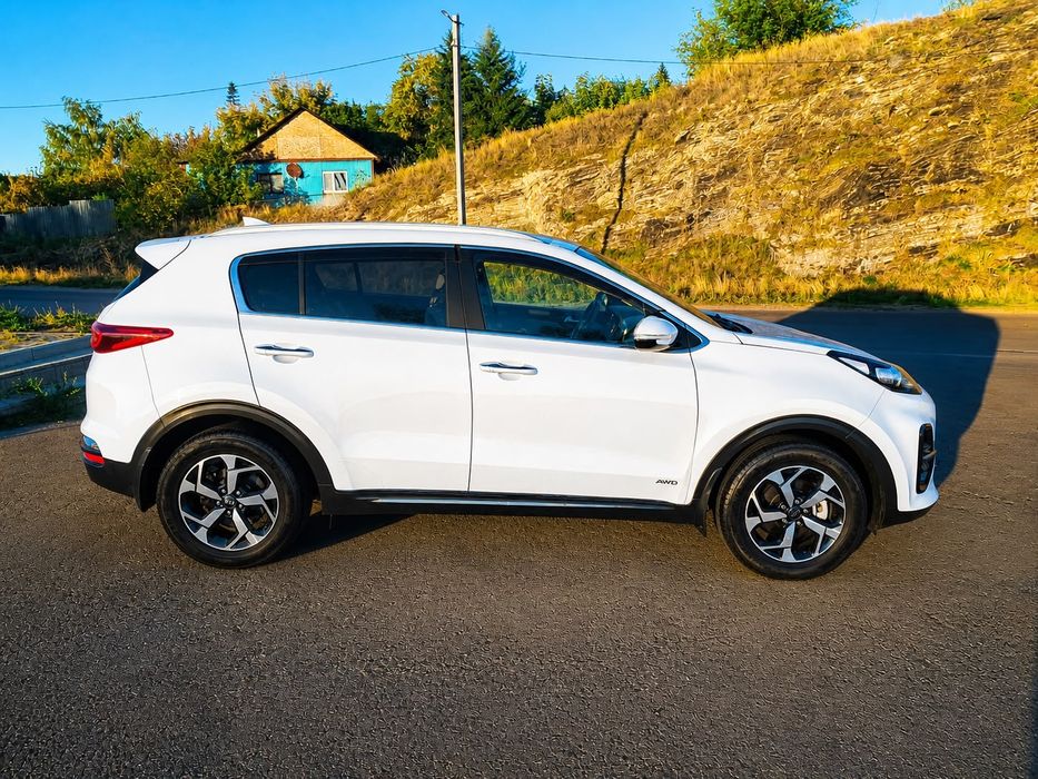 Продам Kia Sportage IV (2020)
