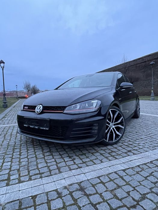 Golf 7 GTI PERFORMANCE - 230 CP - 2,5 ani garantie