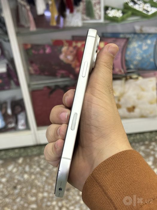 Iphone 17 Pro Max 256 GB silwer srochna sotladi