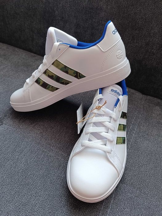Нови оригинални маратонки Adidas Grand court 2.0K