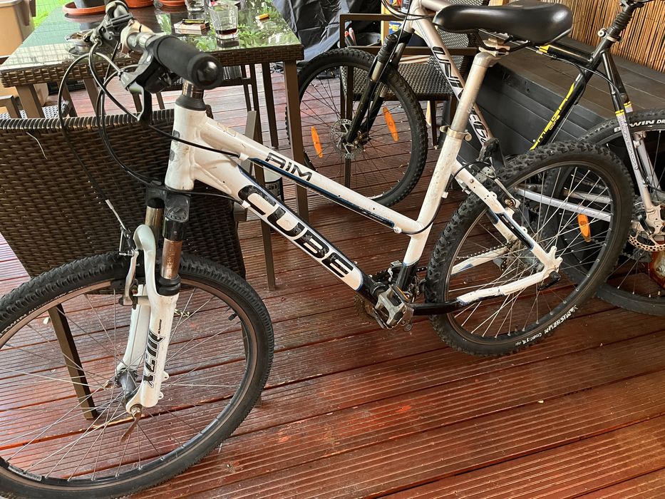 2 Biciclete MTB Cube si Univega