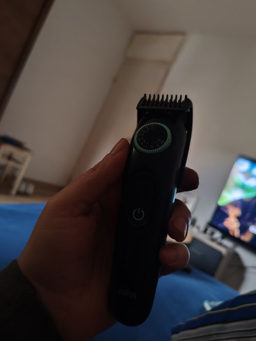 Aparat tuns barba Braun Beard Trimmer