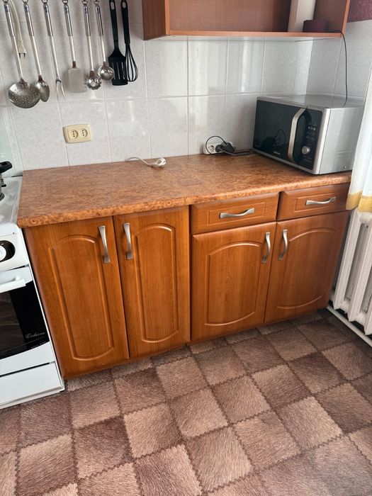 Продам б/у кухонный гарнитур