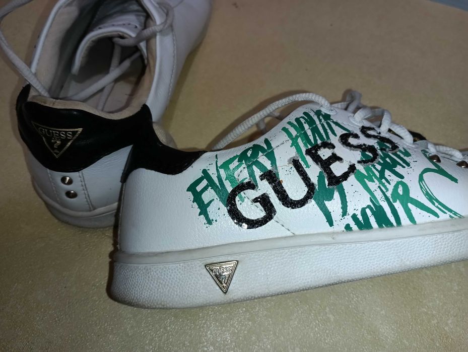 Guess N 39 Love - 35 лв