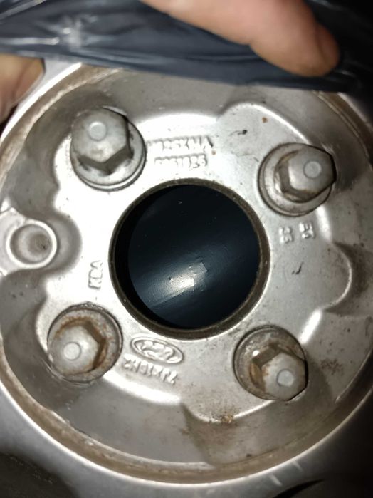 Джанти с добри летни гуми, за Форд, пежо и строен 4х108, 63.4централен