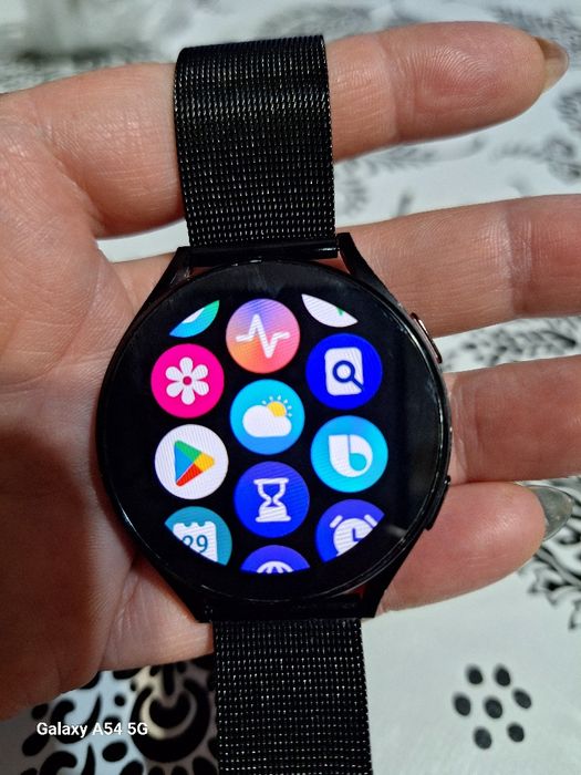 Samsung watch 5 работи перфектно