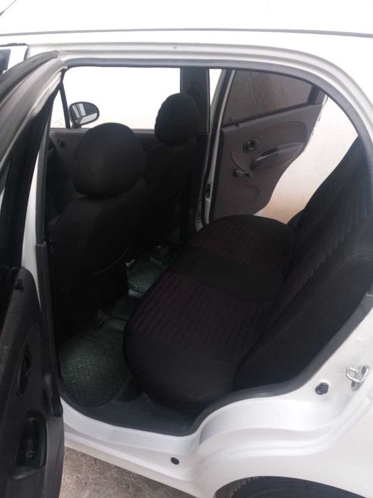 Matiz 2-pozitsiya sotiladi. Metan gazi, konditsionerI bor. Holati zo'r