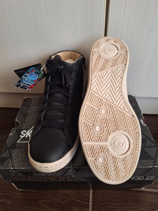 Ghete Skechers marime 37