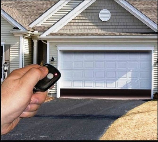 Telecomanda universala- auto - garaje _433, 92 MHZ