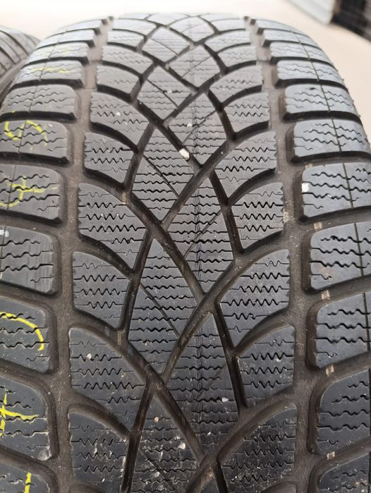 245 45 19 Dunlop 2 anvelope iarna ca noi 7 mm