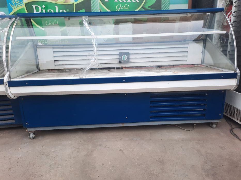 Витрины холодильник