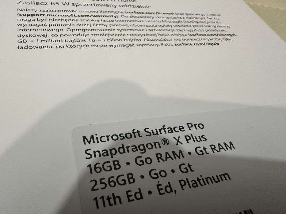 Tableta Microsoft Surface Pro Copilot+ PC (11th Edition) 13Inci