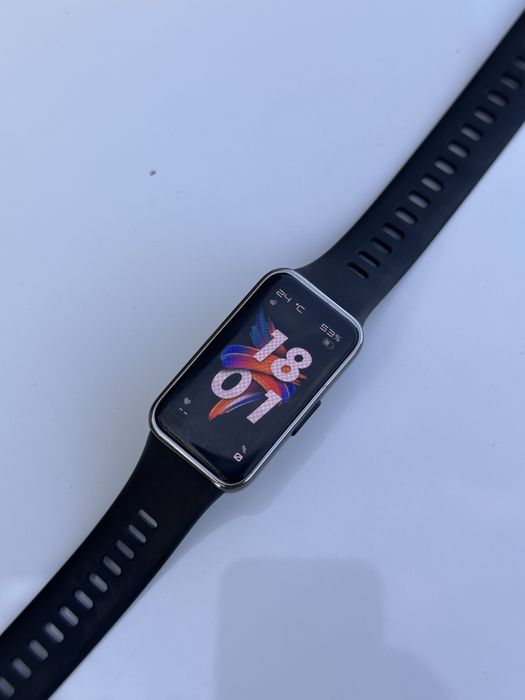 Huawei Band 9 смартбласлет