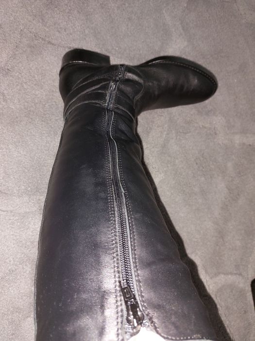 Високи равни ботуши естествена кожа 38
