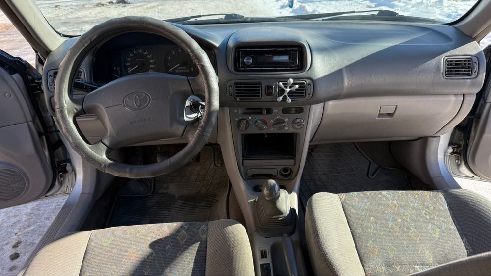 Продам Toyota corolla универсал