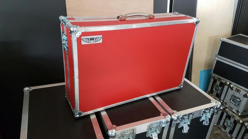 Flight-case România ( Case-uri la comandă) FLIGHTCASE