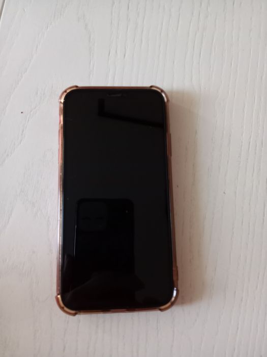 Айфон 11 64gb в идеальном состоянии