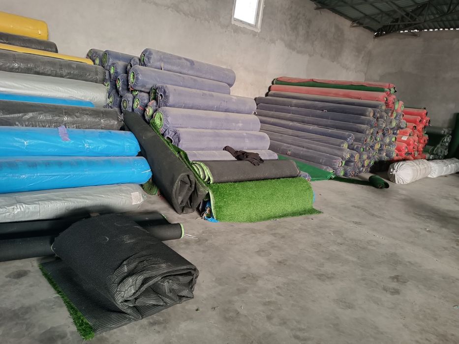 Искуственный  газон.. Iskustvenniy gazonlar