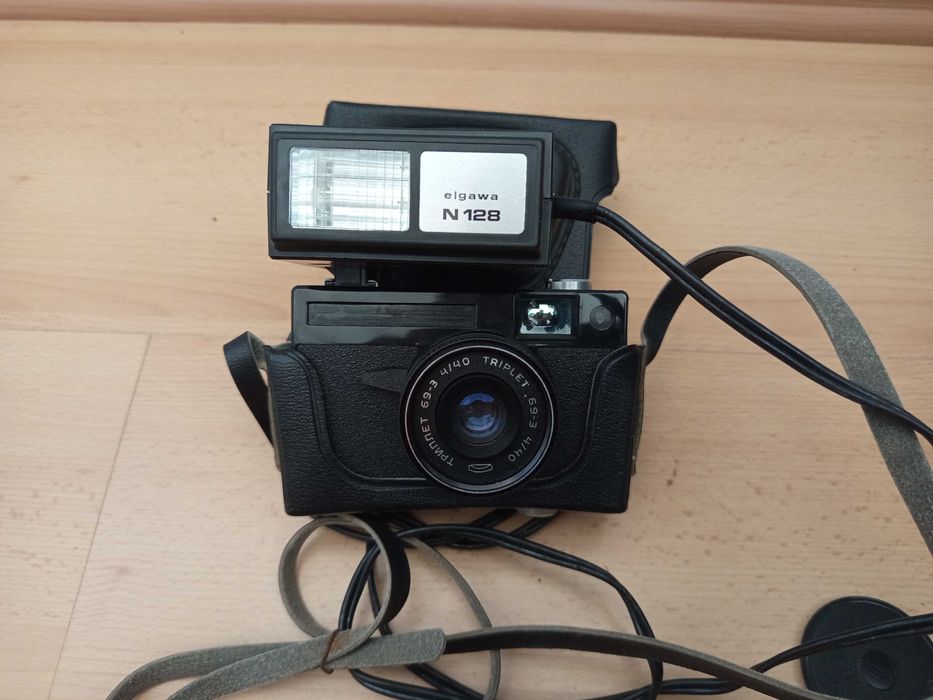 Руски ретро фотоапарат Триплет