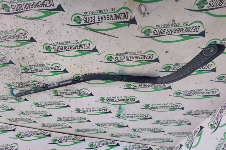 Brat stergator stanga Peugeot 307 prima generatie (facelift)