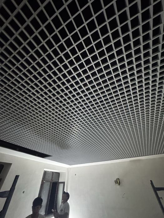 Грилято, Реечный, Армстронг ишлаб чикарувчидан кенг танловда мавжуд