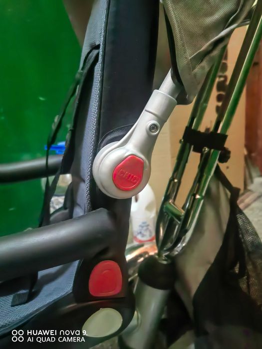 Детска триколка сива