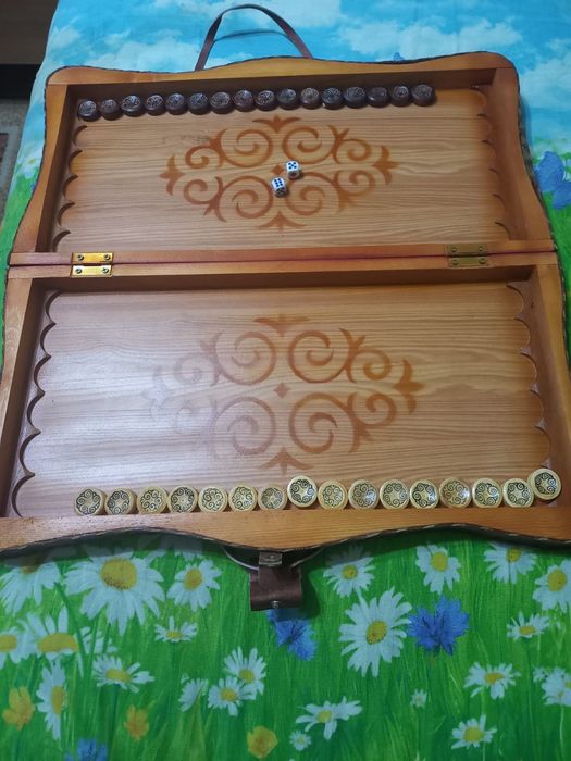 Продам нарды ручной работы